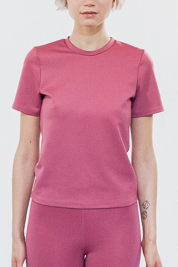 Tee
