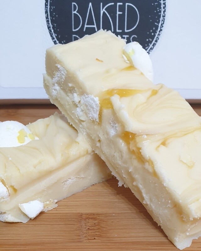 Lemon Meringue fudge slices