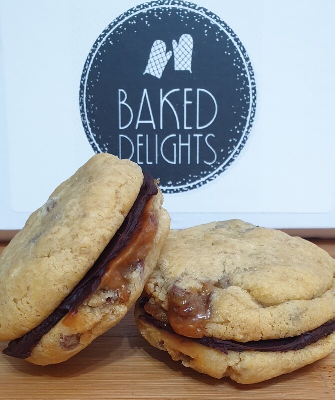 4x Rolo cookie sandwiches 