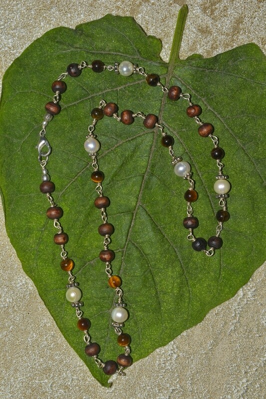 Tranquil Silver Tulasi Necklace