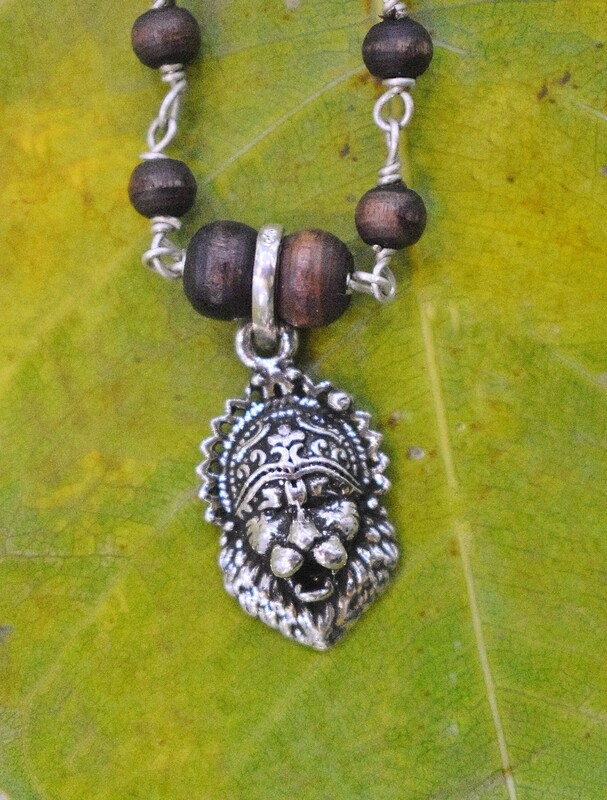 Cutest Simha Pendant Tulasi Mala
