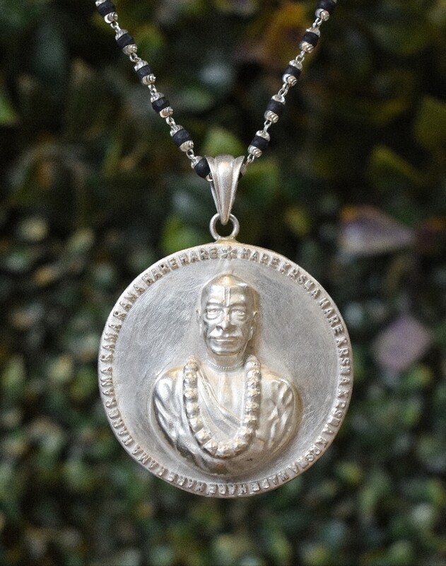 Prabhupada Big Pendant Customizable Mala