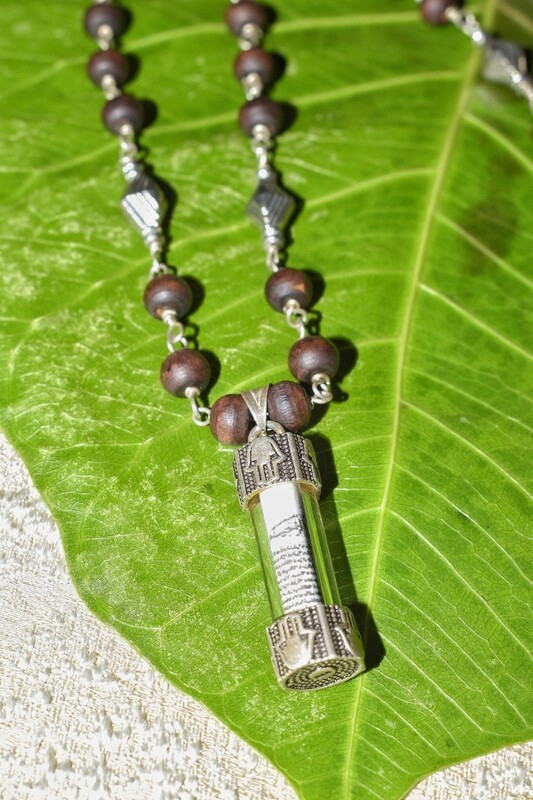 Long Capsule Mantra Kawacha Tulasi Mala