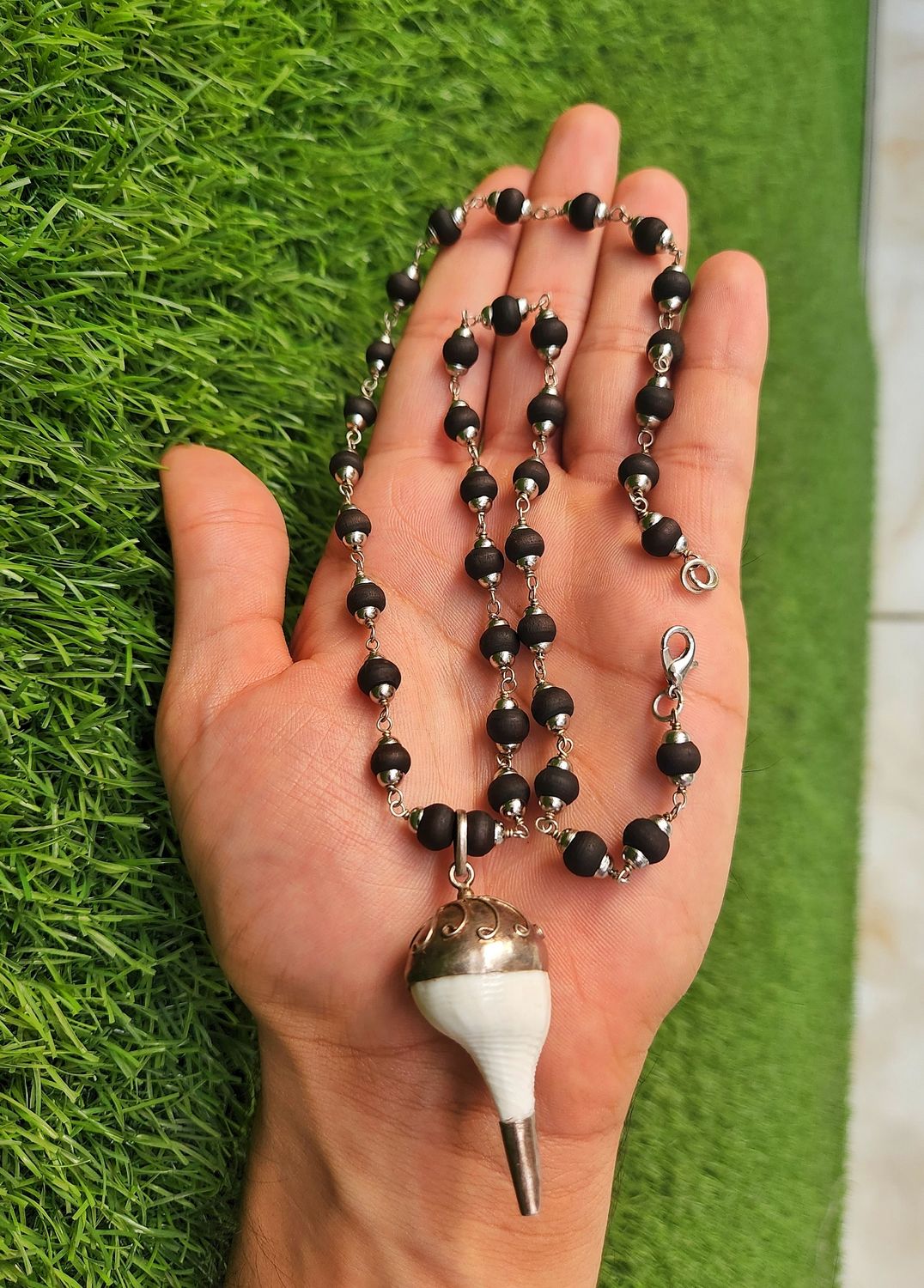 Vishnu Conch Silver Cappped Mala