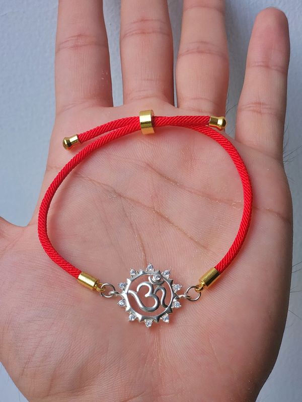 OM Rakhi