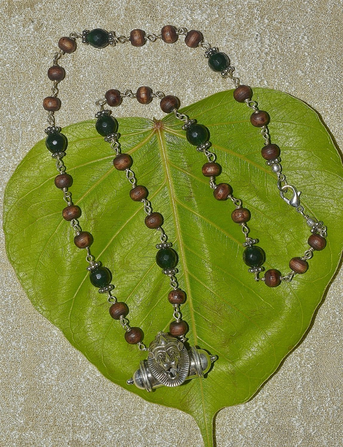 Raja Narahari Kawacha Tulsi Mala