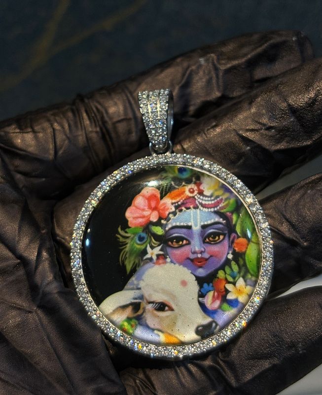 Gopala AD Pendant