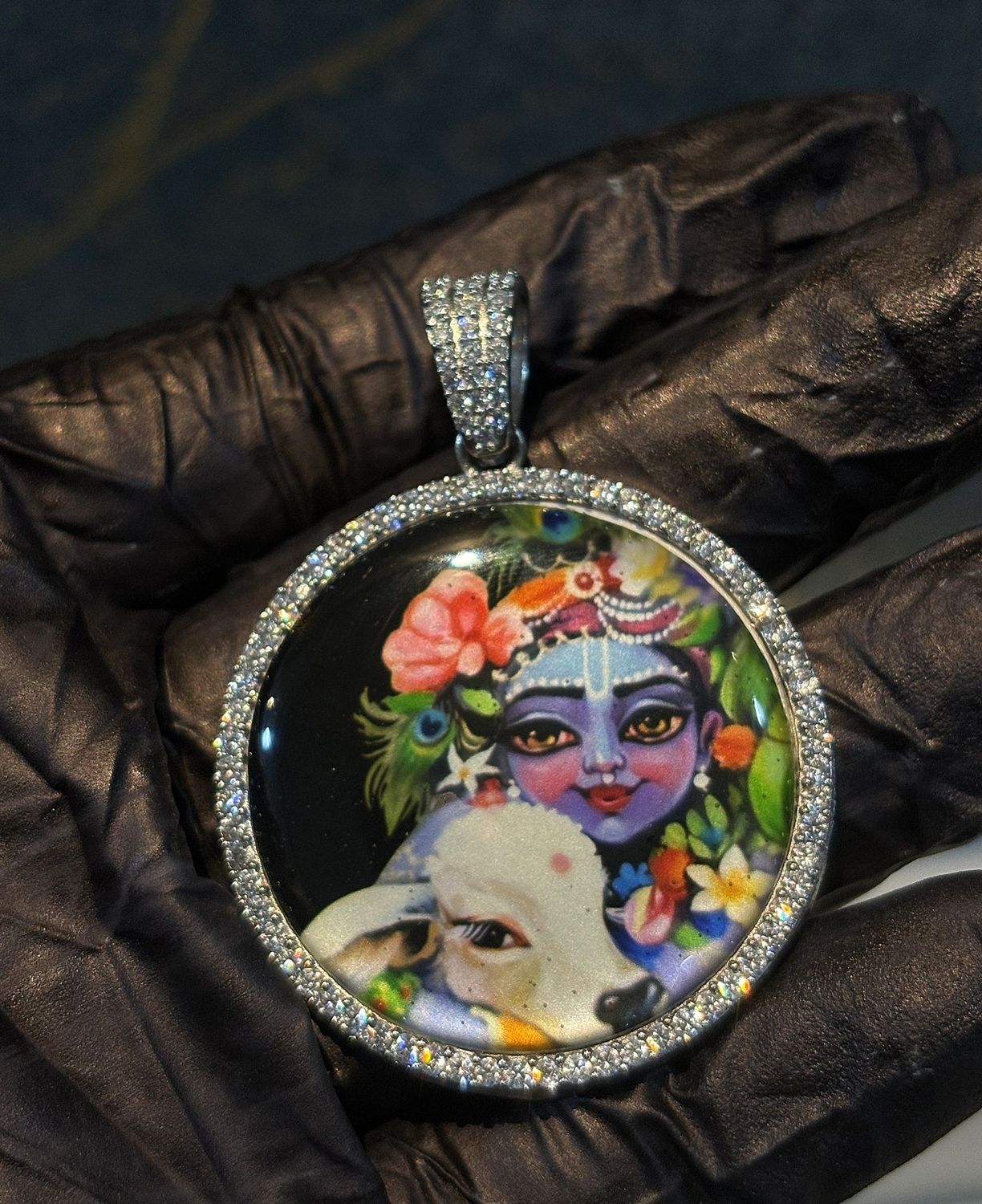 Gopala AD Pendant