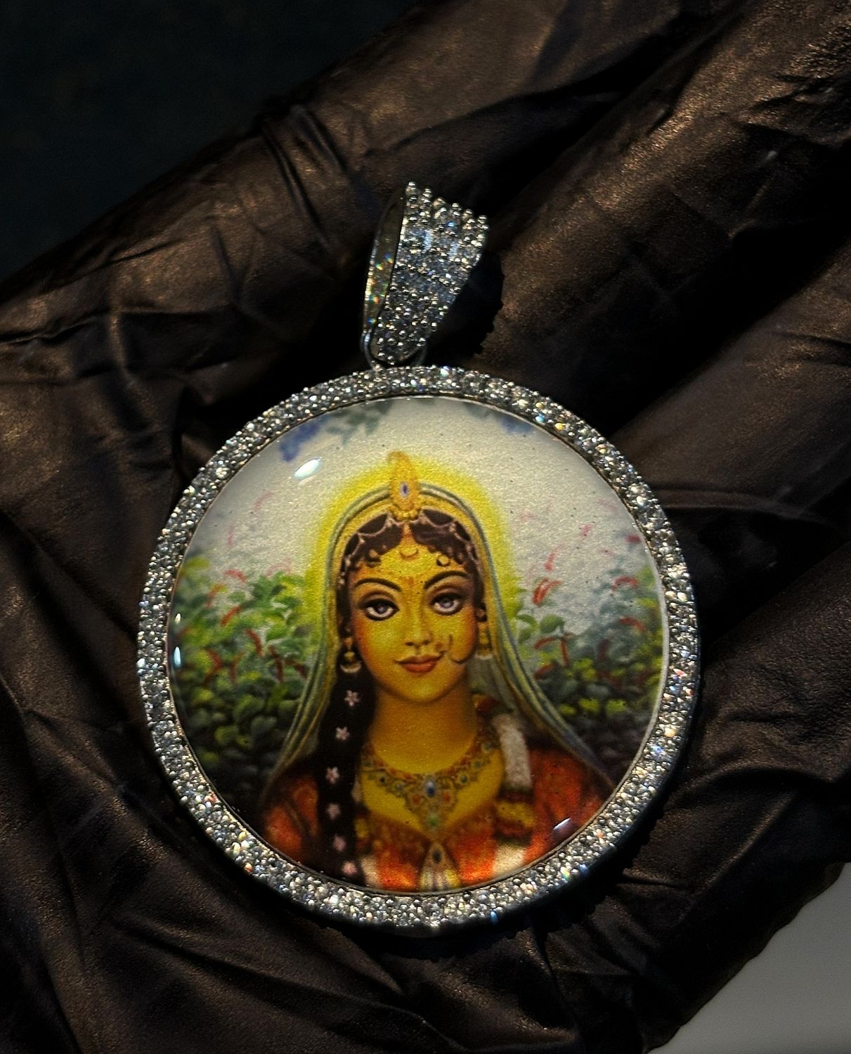 Kishoriji AD Pendant