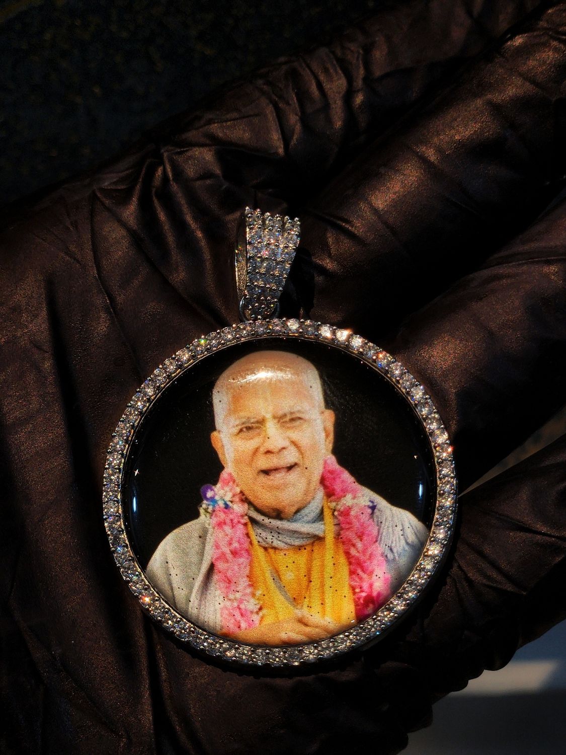 GKG AD Pendant