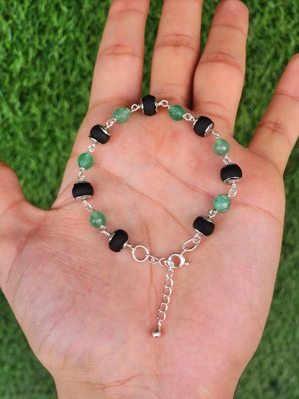 Vishakha Sakhi Bracelet
