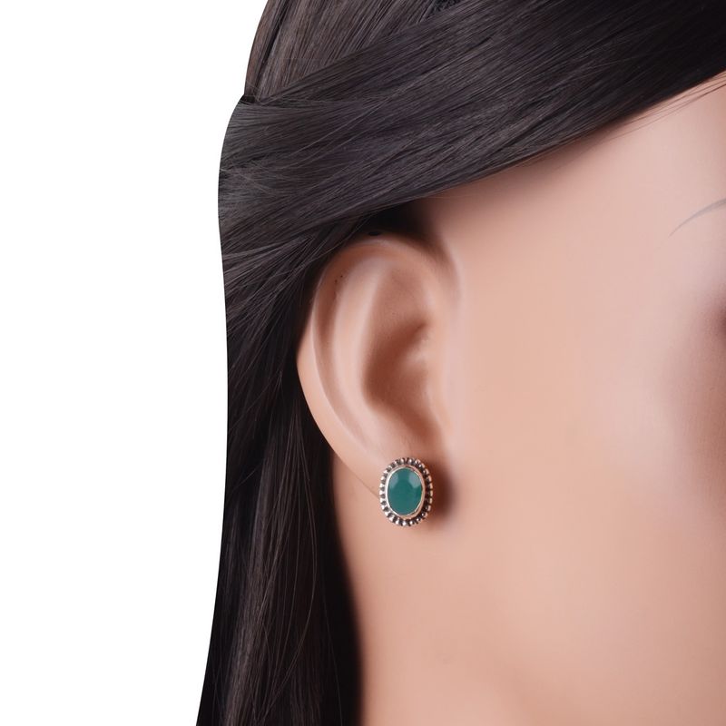 4.Classic Rawa Work Around Green Onyx Oval Shape 925 Sterling Solid Silver Studs Earrings