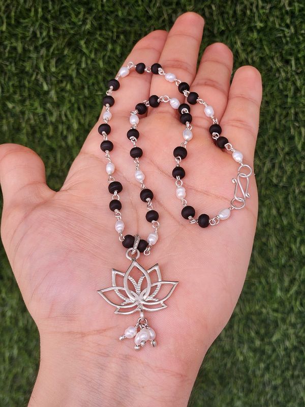 Kamalaya Sundari Mala