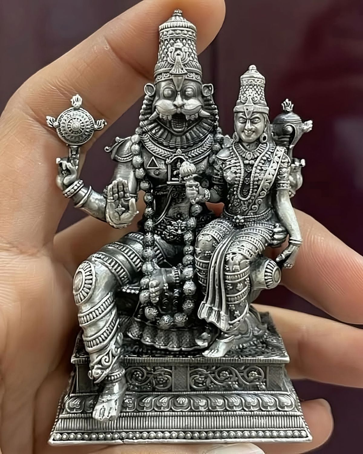 Lakshmi Narasimha Idol