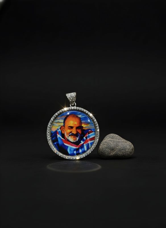 Neem Karoli Baba AD Pendant