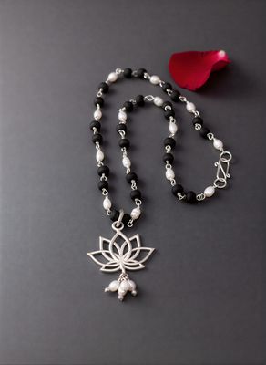 Malas with pendant/kawacha