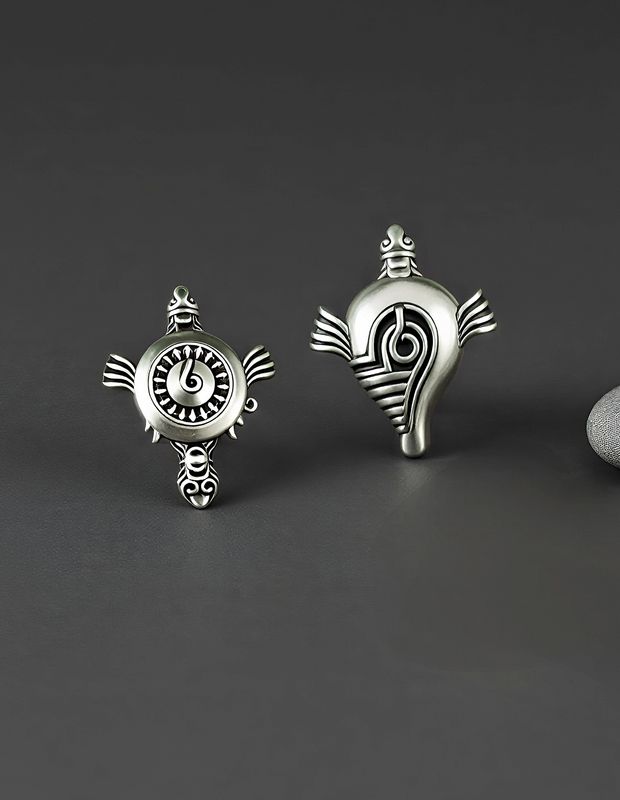 Shank Chakra Silver Studs