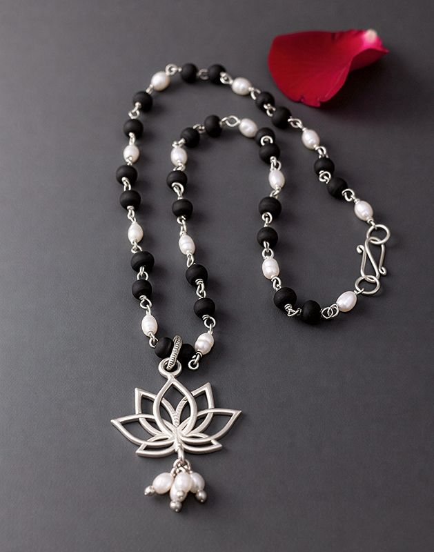 Kamalaya Sundari Mala