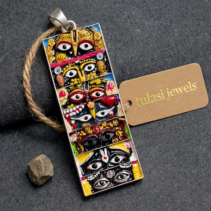 Vrindavan Eyes Pendant