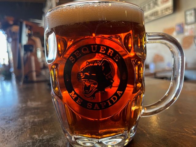 20oz Non Member Hyena Glass