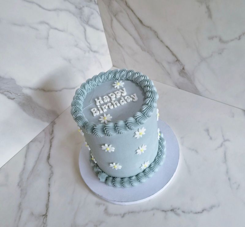 Daisy Cake