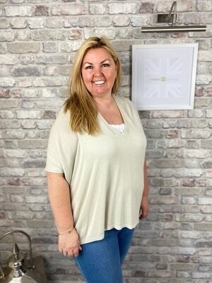 Silk Feel Knitwear (White) Silk Feel Knitwear (White)