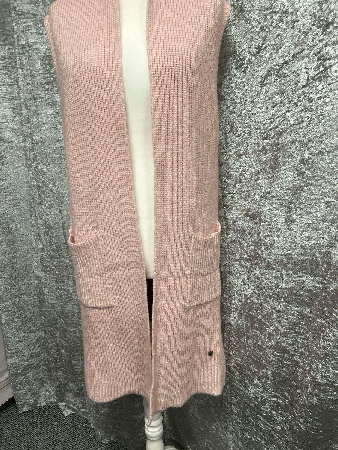 Long Sleeveless Cardigan Pink Free Size