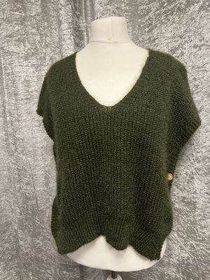Side Button Sleeveless Green Free Size