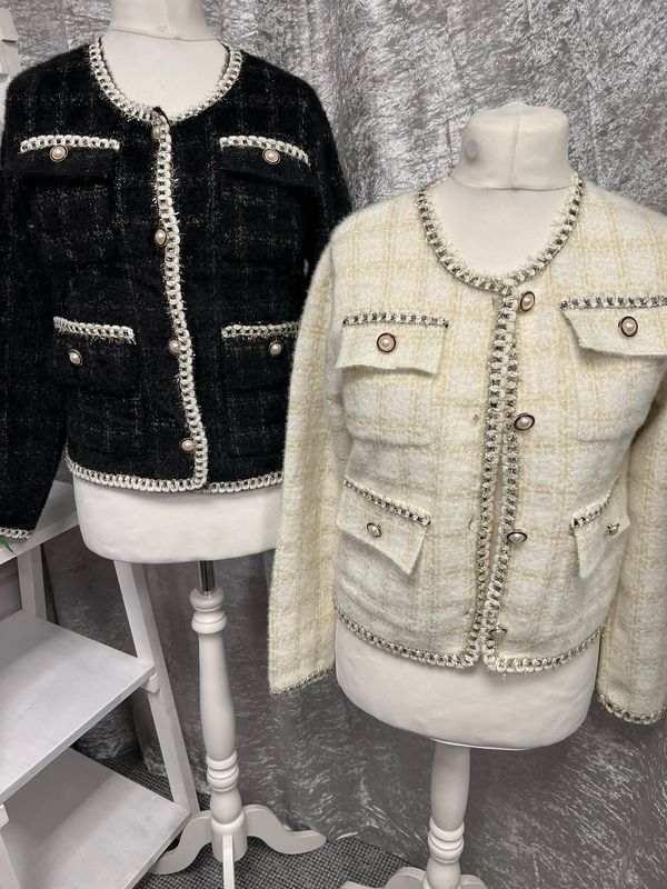 Soft Jacket Black Free Size With Stretch