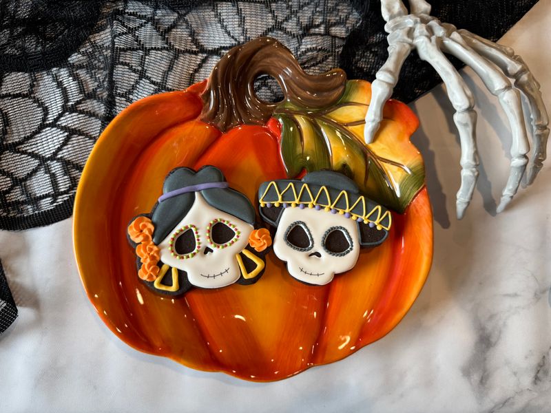 Calavera Couple Skull Sugar Cookie Set