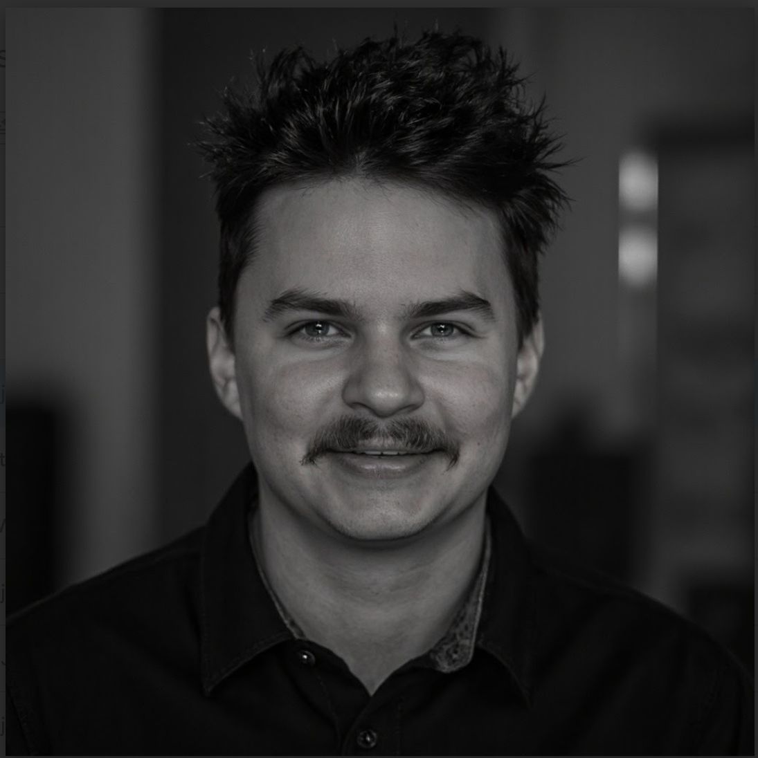 LUKE STEVENS &amp; FRIENDS