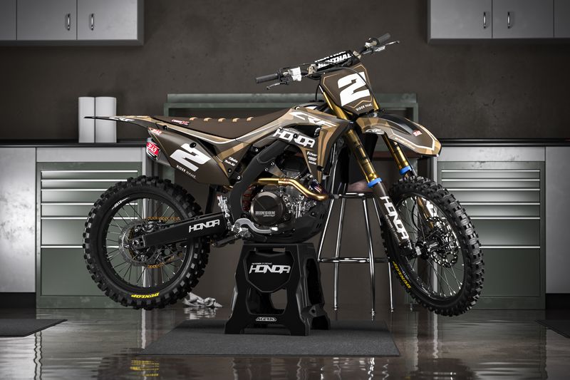 Camo Lightning Semi Custom