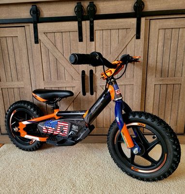 Stacyc 20e, 18e 16e, &amp; 12e Drive Full Custom Graphics Kit