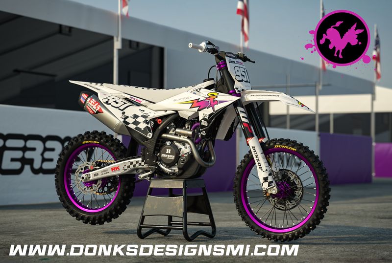 Retro Race Semi Custom