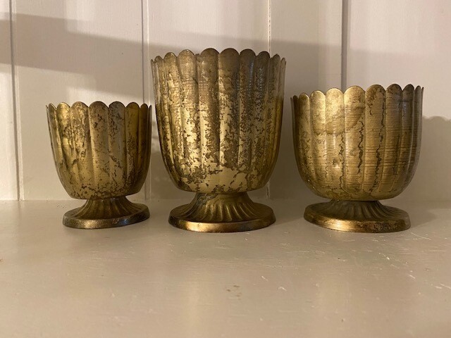 Mini Metal Urn: Gold-Large