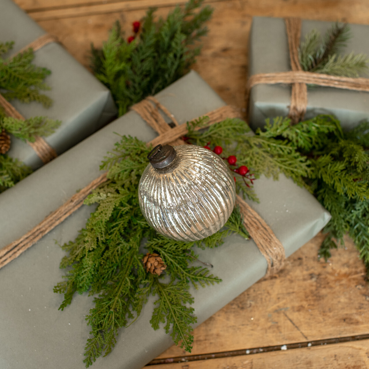Silver Ribbed Kugel Ornament 4&quot;