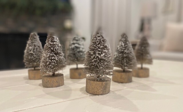 Snowy Bottle Brush Tree Set