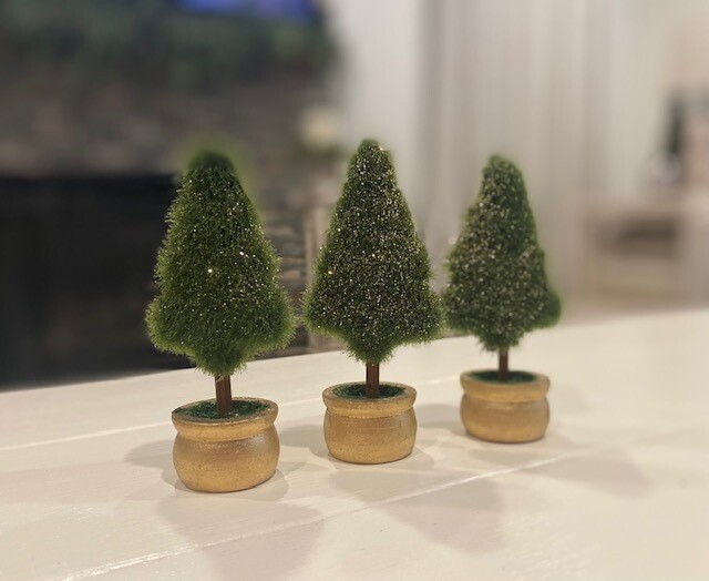 Sparkly Mossy Tree