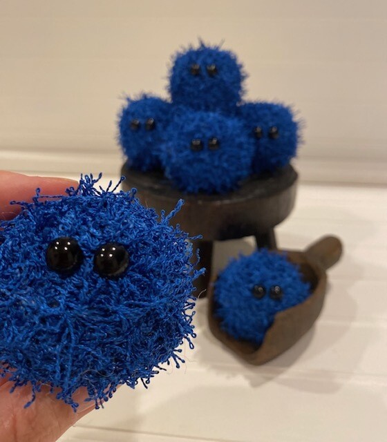 Hairy Niff: Breezy Blue