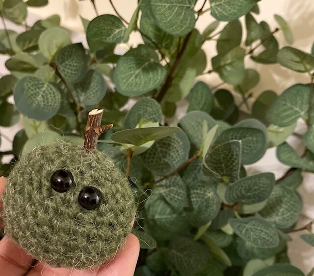 Fuzzy Pickle Green Nufkin (pumpkin Niff)