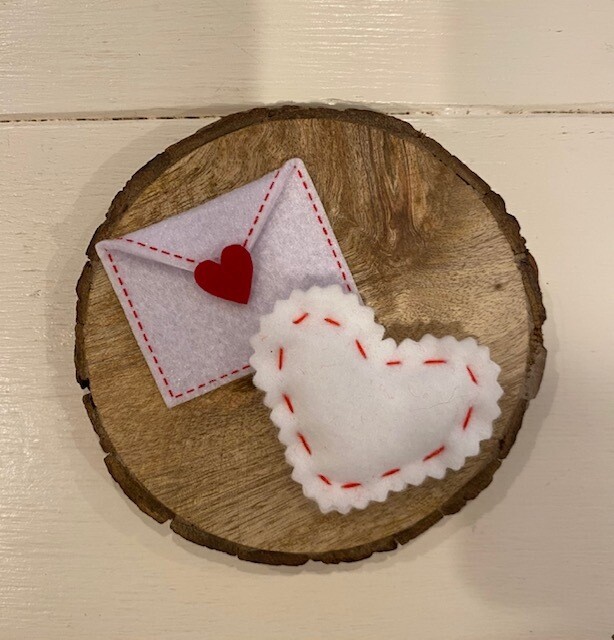 White Niff Love Accessories