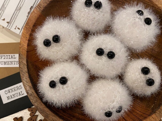 White Sparkly Niff