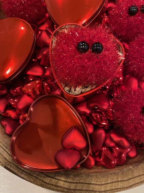 Red Sparkly LOVE Niff