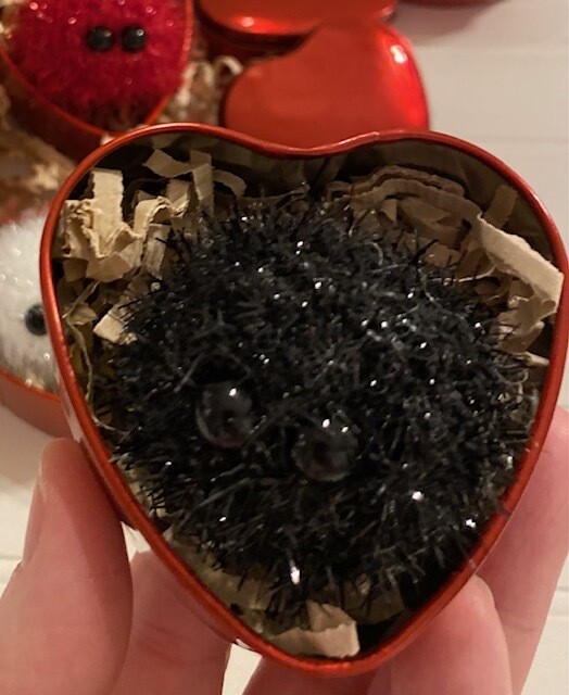 Black Sparkly LOVE Niff