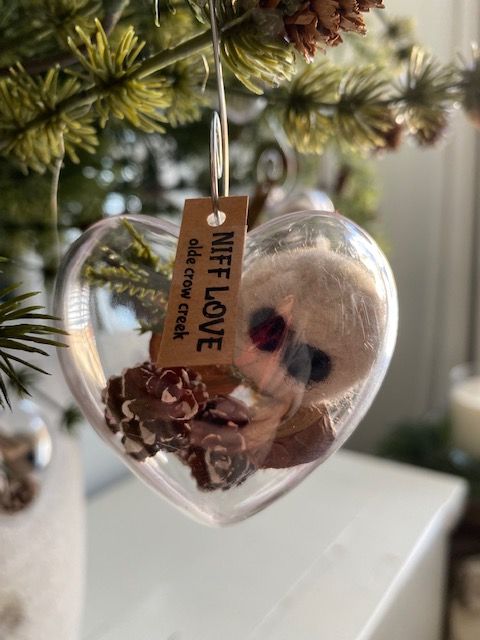 Mini Wooly Niff Heart Ornament-cream