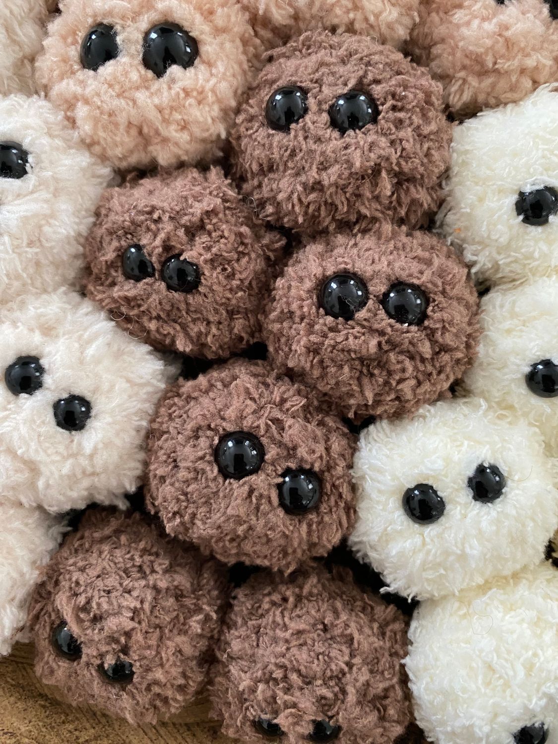 Fuzzy Chocolate Niff