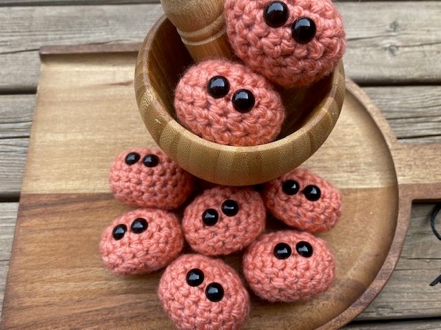 Knit Niff: Cinnamon (some may say Peach) Knit Niff: Cinnamon (some may say Peach)