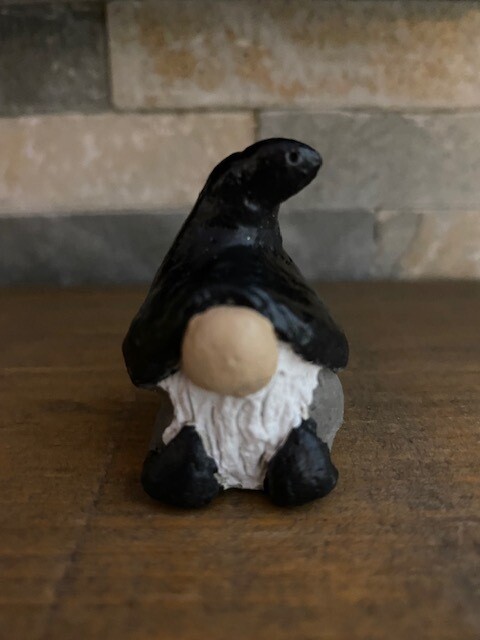 Mini Gnome: Jinx the Gnugget Gnome