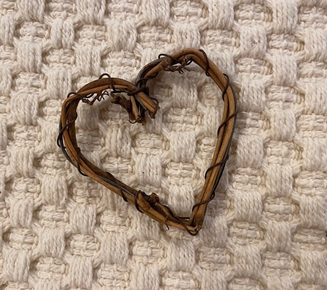 Mini Rattan Heart