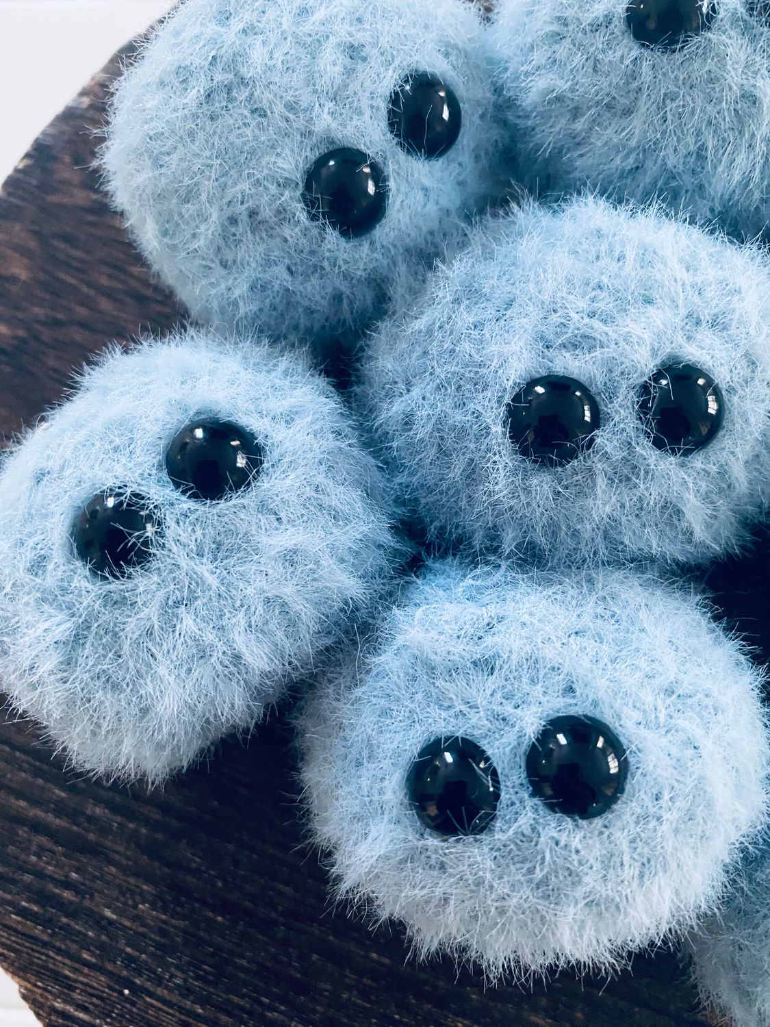 Cashmere Niff: Snug Hug